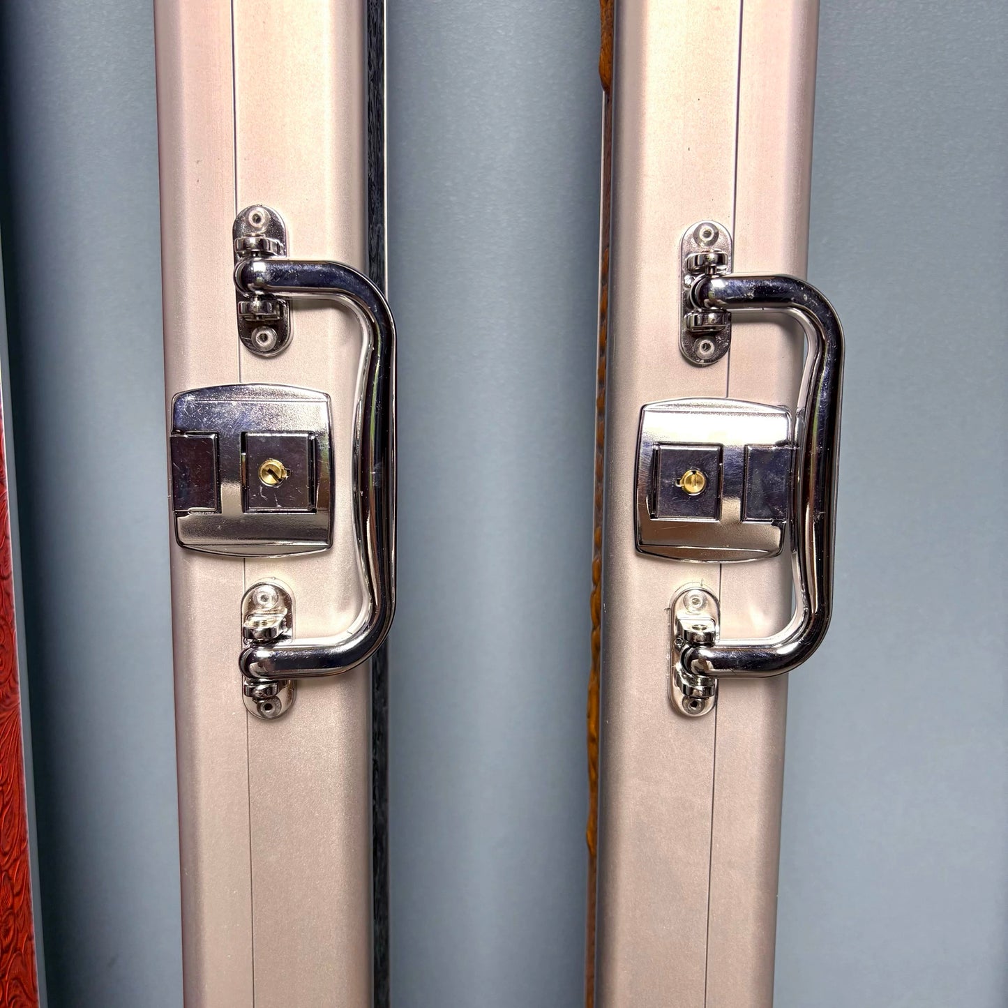 LIMITED EDITION CUE CASE